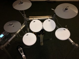 KT2 Digital Drumset